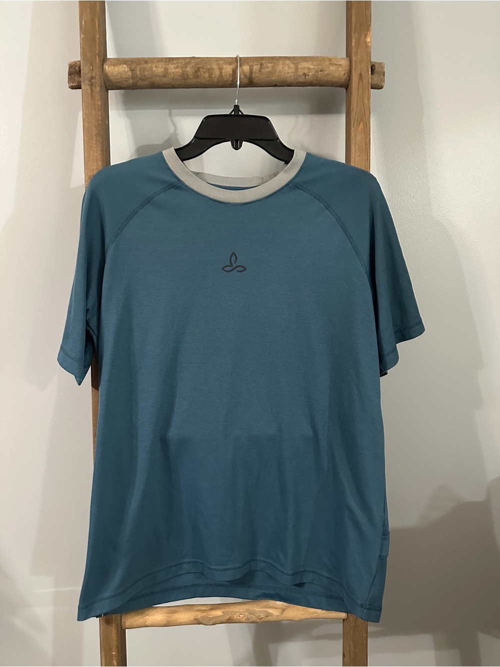 Prana Teal Short Sleeve Performance Tee with Light Gray Collar